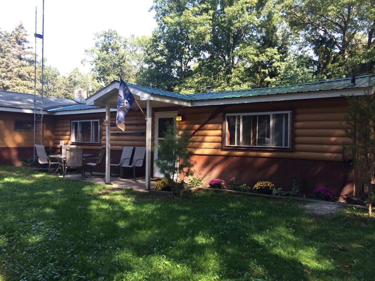 Alpine Motel Branch Екстер'єр фото