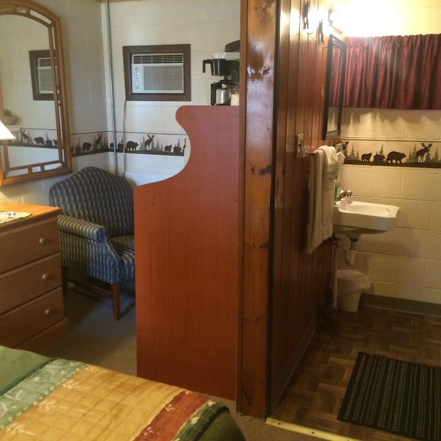 Alpine Motel Branch Екстер'єр фото