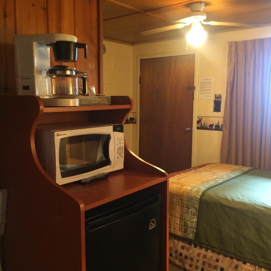 Alpine Motel Branch Екстер'єр фото